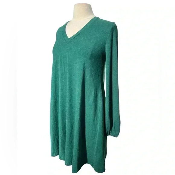WVN Serena Long Sleeve Green Shift Dress Size Small NWT - Picture 6 of 11